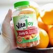 Фото використання VitaJoy Gummies Daily D3 Peach 25 mcg 1000 IU Фото використання VitaJoy Gummies Daily D3 Peach 25 mcg 1000 IU, Вітамін D3, 120 та